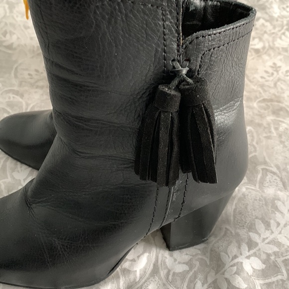 Leather HUSH PUPPIES Ankle boots size 7 - Picture 2 of 11